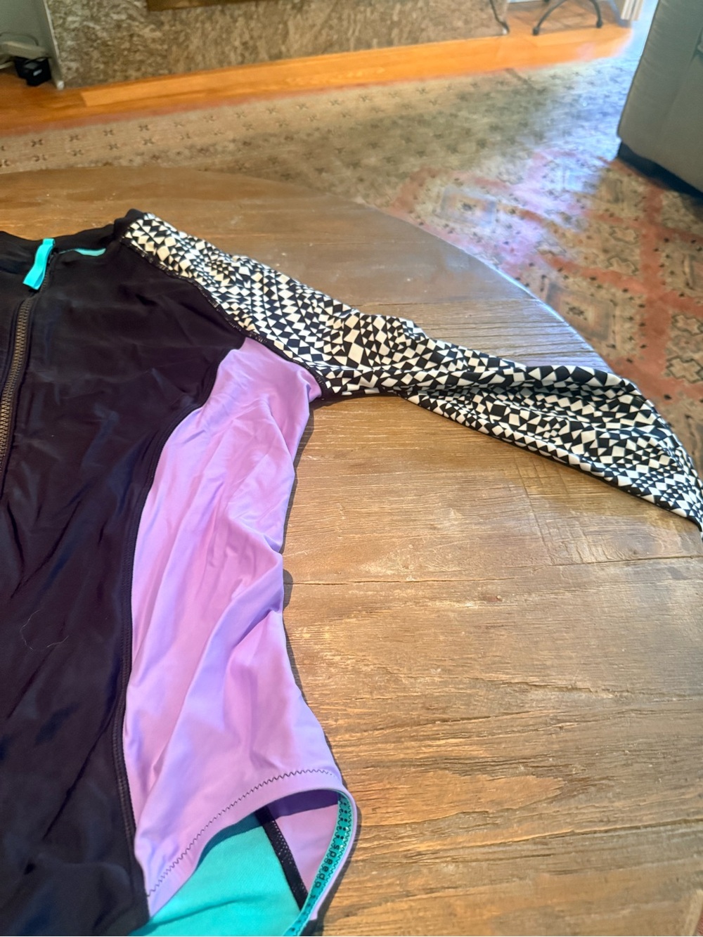 Speedo Black rash guard  with Teal Interior rash guard